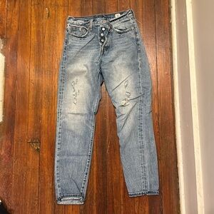 Levi’s white oak cone denim - 25